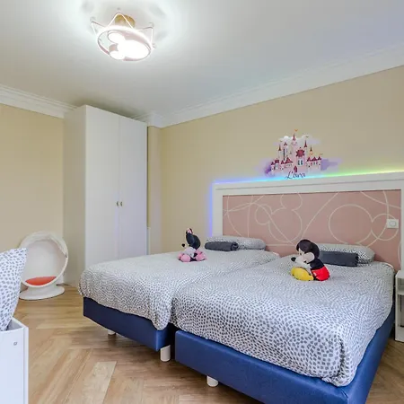 Villa La Des Etoiles , 8pers 5min Disneyland Paris